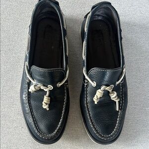 Hugo Boss Black Leather Loafers, size 40